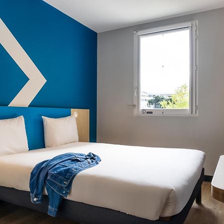 Hotel Ibis Budget Chatillon Paris Ouest Exterior photo